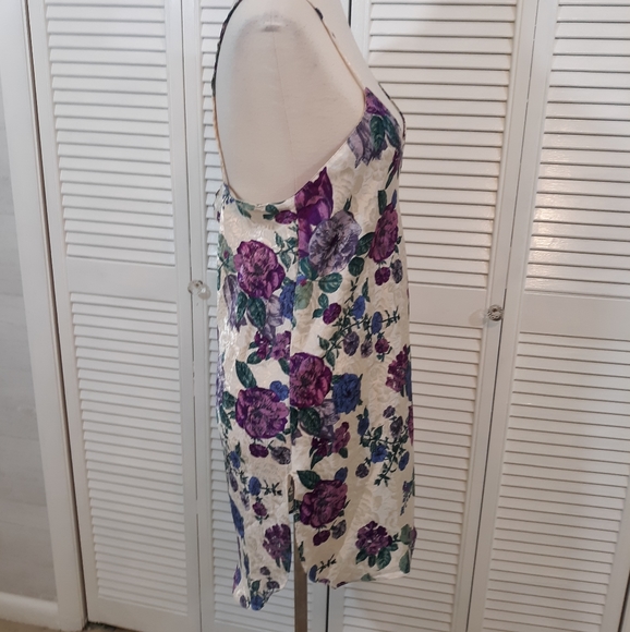 Floral hi low babydoll night gown large *C3 - Picture 3 of 3